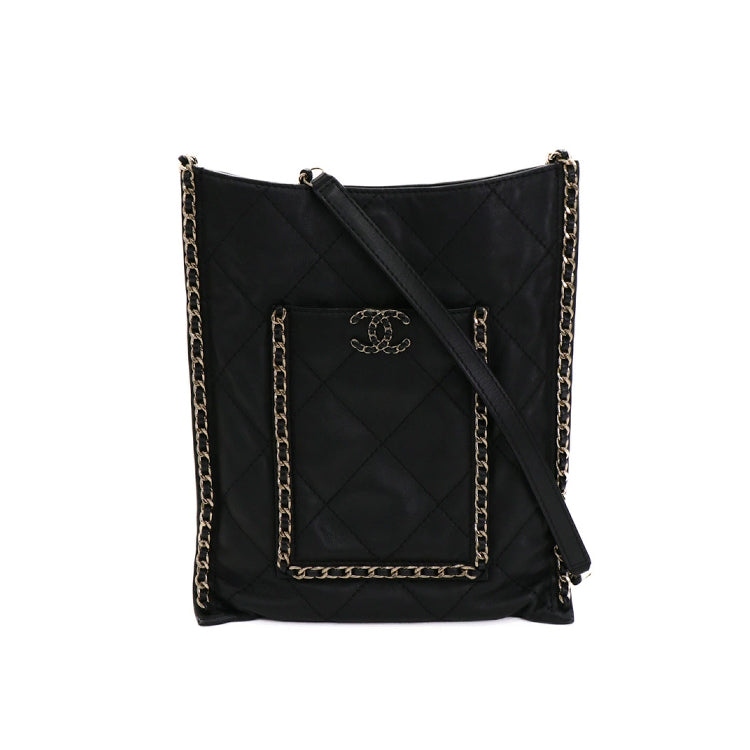Chanel 19 Matelasse Coco Mark Lambskin Black Hand Bag 4K648