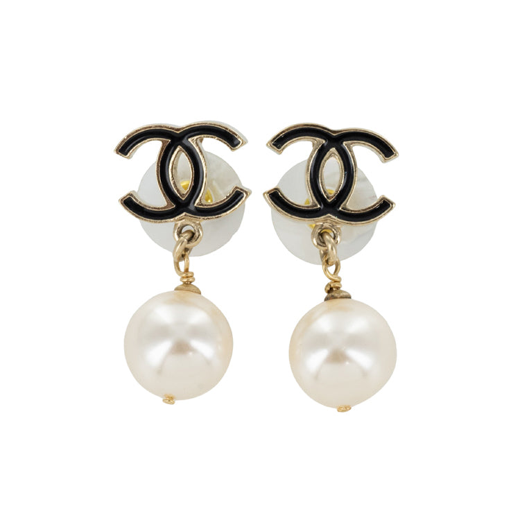 Chanel Coco Mark Fake Pearl Metal Earrings 53627