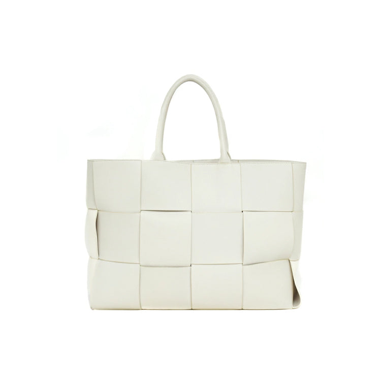 Bottega Veneta Maxi Intrcciato Arco Large White Tote Hand Bag 3S547